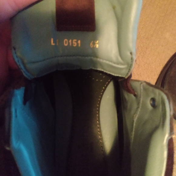 Louis vuitton shoes - Picture 2 of 5